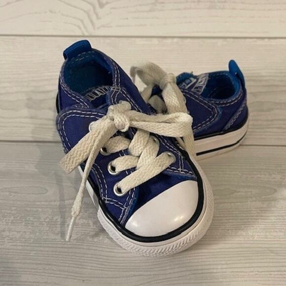 Converse Chuck Taylor All Star Baby Infant Size 3 Blue/White - Picture 1 of 6